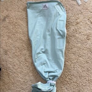 Ölli Baby Swaddle in Light Blue